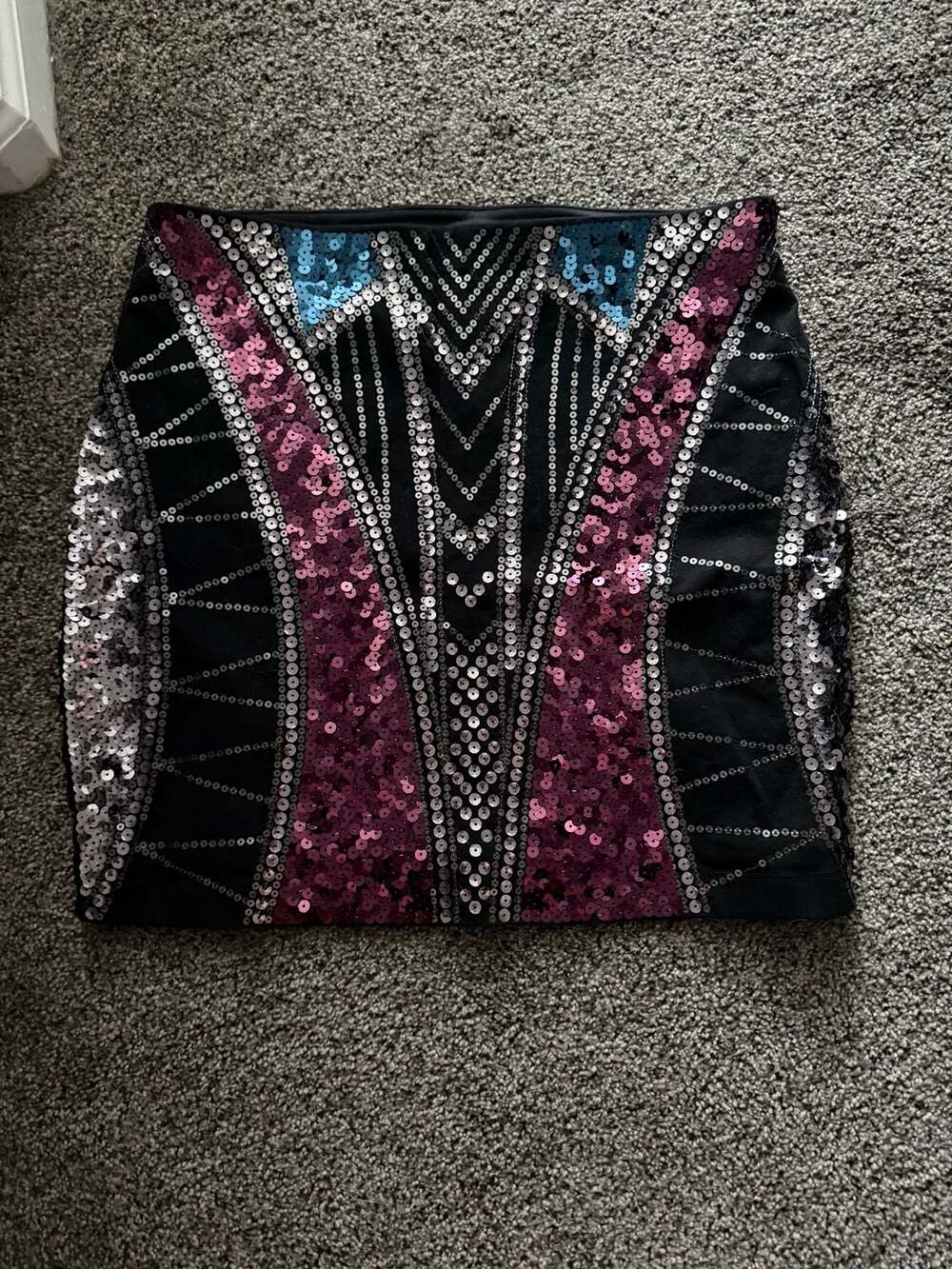 EXPRESS High Waisted Geometric Sequin Mini Skirt in Black, Purple and Silver